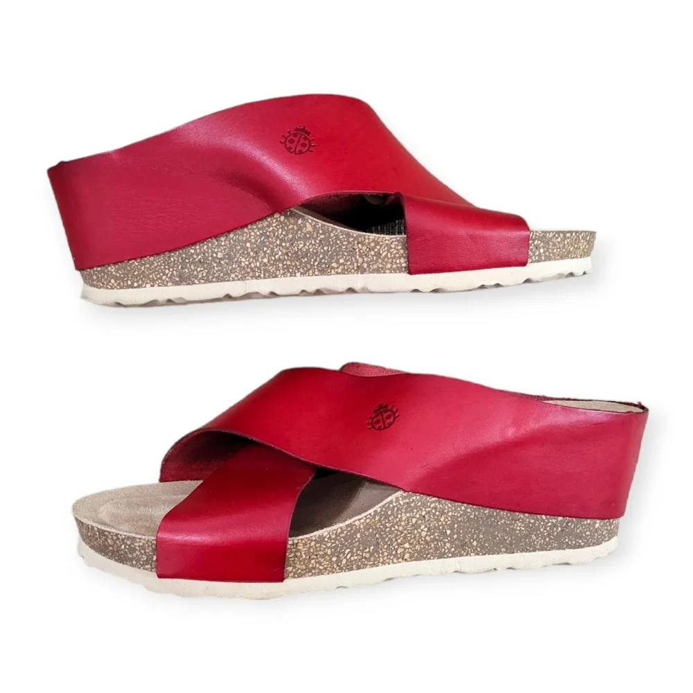 Yokono Red Leather Wedge Cork Sandals 7.5
